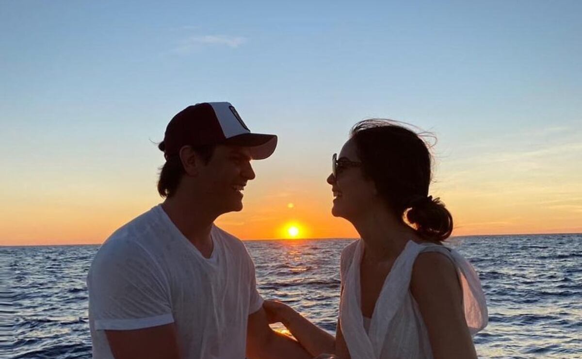 Juan Carlos Valladares publica nostálgica foto que le tomó Ximena Navarrete