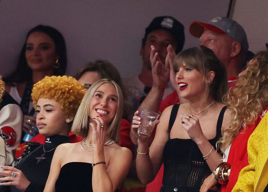 Taylor Swift y Travis Kelce en el Super Bowl 2024 / AFP