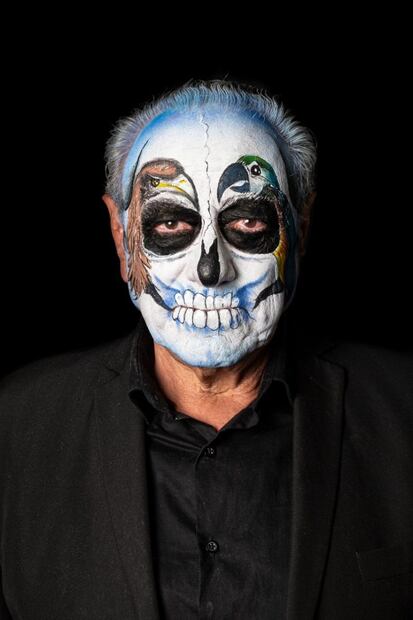 Rinden homenaje en Día de Muertos a Fernanda Tapia y otros comunicadores