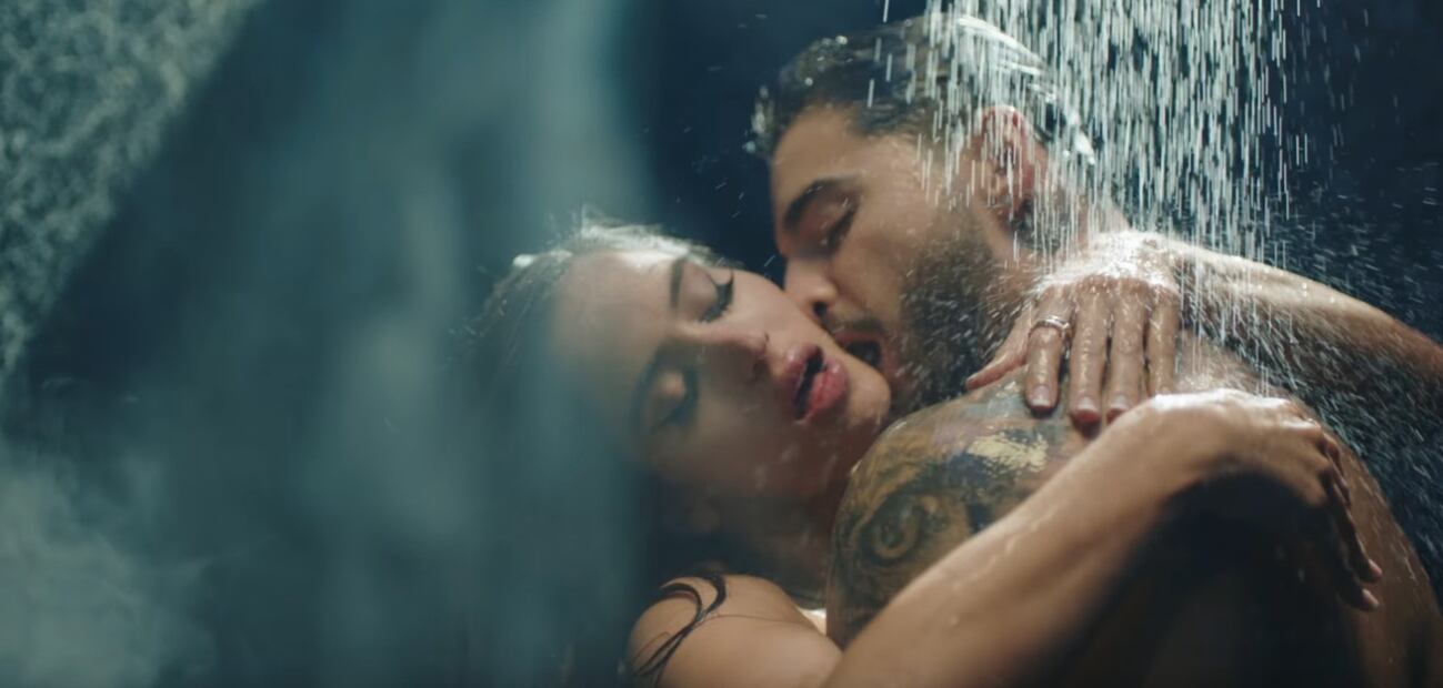 La mujer que hace feliz a Maluma
