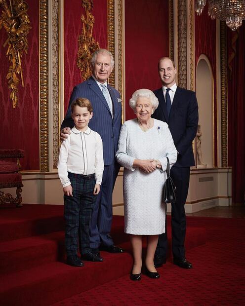 El príncipe Carlos está celoso de los papás de Kate Middleton 