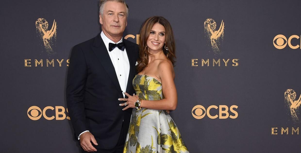 Alec Baldwin será papá por sexta vez, su esposa Hilaria está embarazada