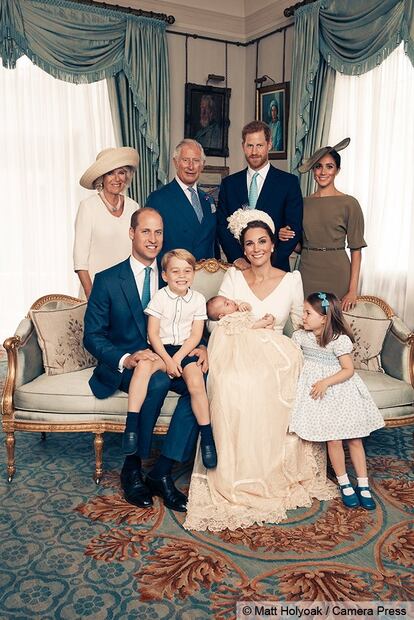 Las fotos oficiales del bautizo del príncipe Louis, ¡mira su tierna sonrisa!