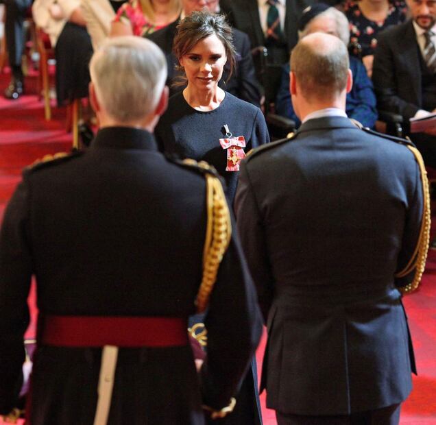 Meghan y Harry acusaron a David y Victoria Beckham de filtrar notas a la prensa
