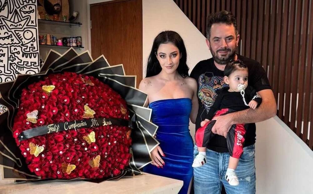 José Eduardo Derbez obsequió un enorme ramo de rosas a Paola Dalay / Foto: Instagram