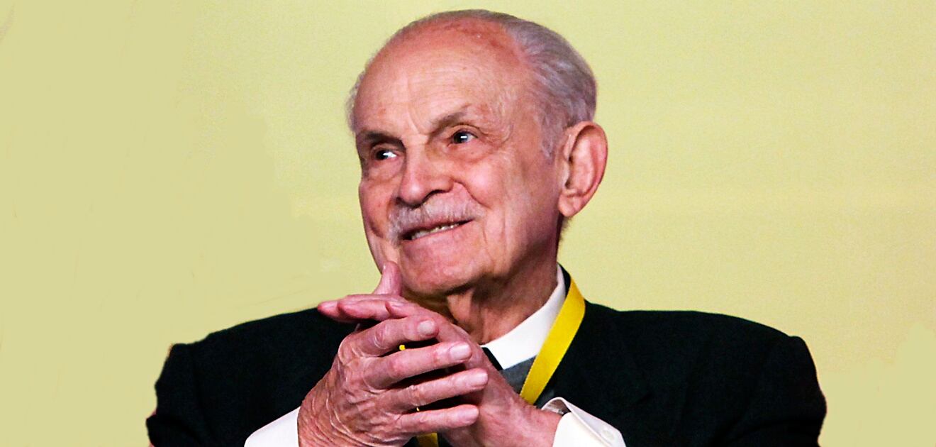 <p>El fundador de Grupo Bimbo Lorenzo Servitje tuvo una vida de trabajo y filantropía ejemplar, aquí una pequeña reseña de su trayectoria. <strong>(Fotos: Archivo El Universal)</strong></p>

<p>&nbsp;</p>
