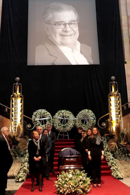 Despiden con homenaje a Miguel León-Portilla en el Palacio de Bellas Artes