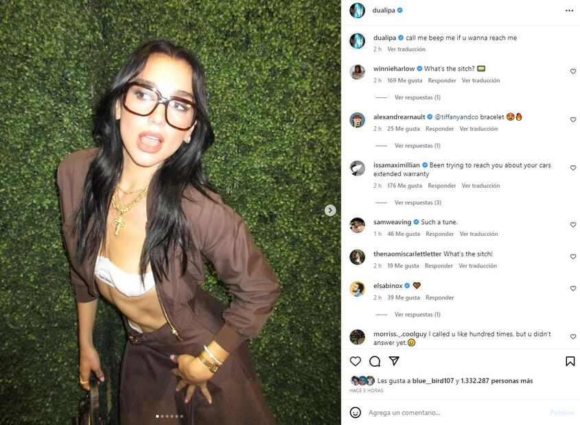 Dua Lipa posa con bra de Miu Miu / Instagram