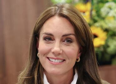 Kate Middleton, en silla de ruedas, demuestra su habilidad en rugby