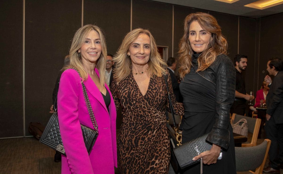 Gaby Gonzalez, Carmen Morfin y Maps Peralta celebran 5 años del podcast de Ana Paula Ordorica / Foto: Edgar Silva F.