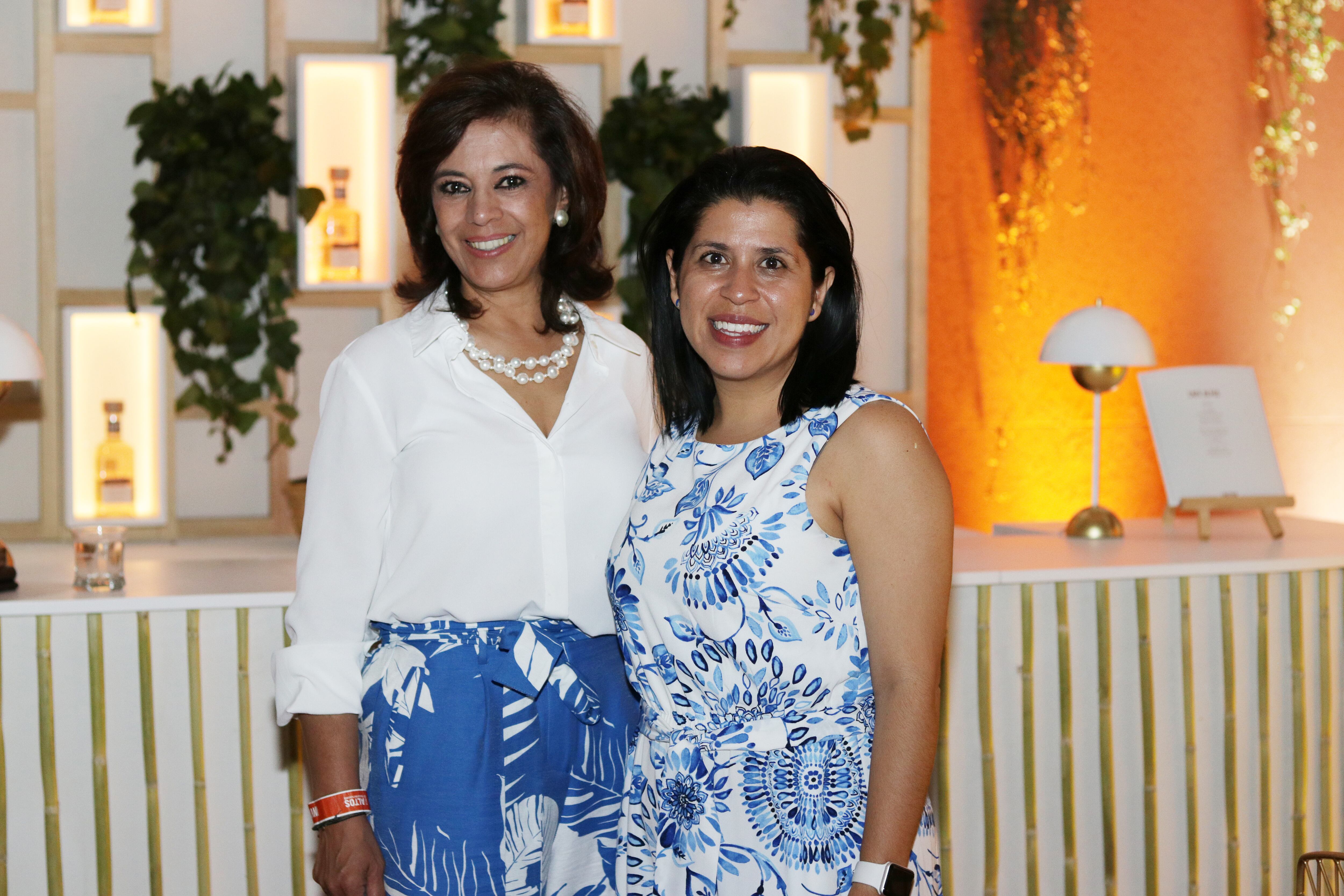 Lorena Castillo e Ivonne Fernández. (Foto: Quadra Producciones)
