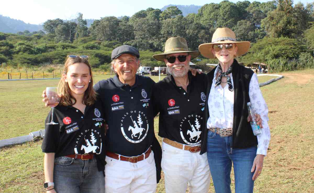 María Laguna, Alfonso Rojas, Jorge de la Mora y Flora / Foto: Especial