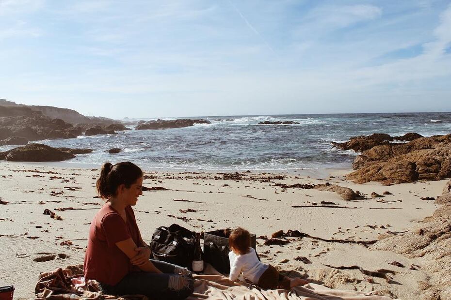Karla Souza pasa un tierno momento junto a su hija Gianna