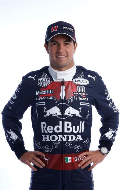 Así es el traje de mariachi que usará "Checo" Pérez en el Gran Premio de México
