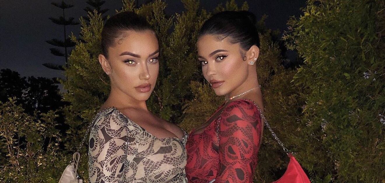 Anastasia Karanikolaou, bestie de Kylie Jenner, pasa la cuarentena en bikini