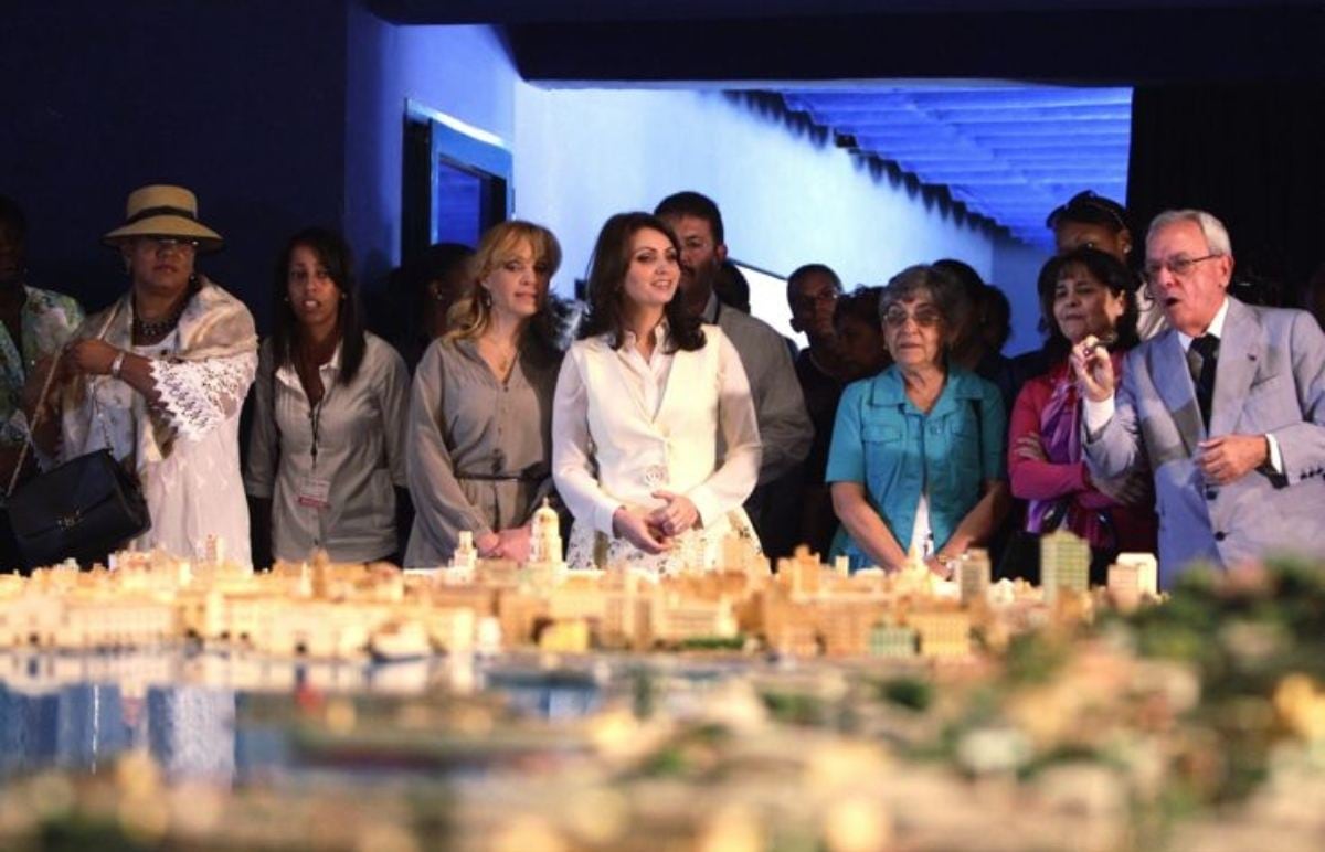 Angelica Rivera junto a su hermana Maritza Rivera / Foto: José Méndez - EFE