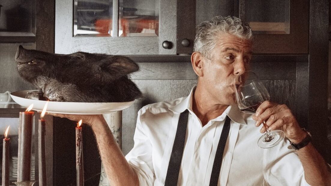 ¿Quién era Anthony Bourdain, la celebridad que tenía “hambre” de comerse al mundo?