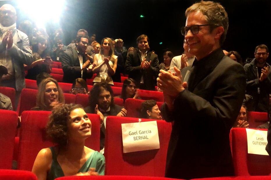 Gael García y Fer Aragonés ya no esconden su amor 