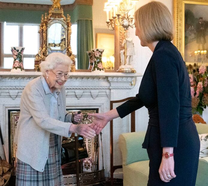 La última foto de la reina Isabel II. "Se veía muy feliz" asegura la fotógrafa