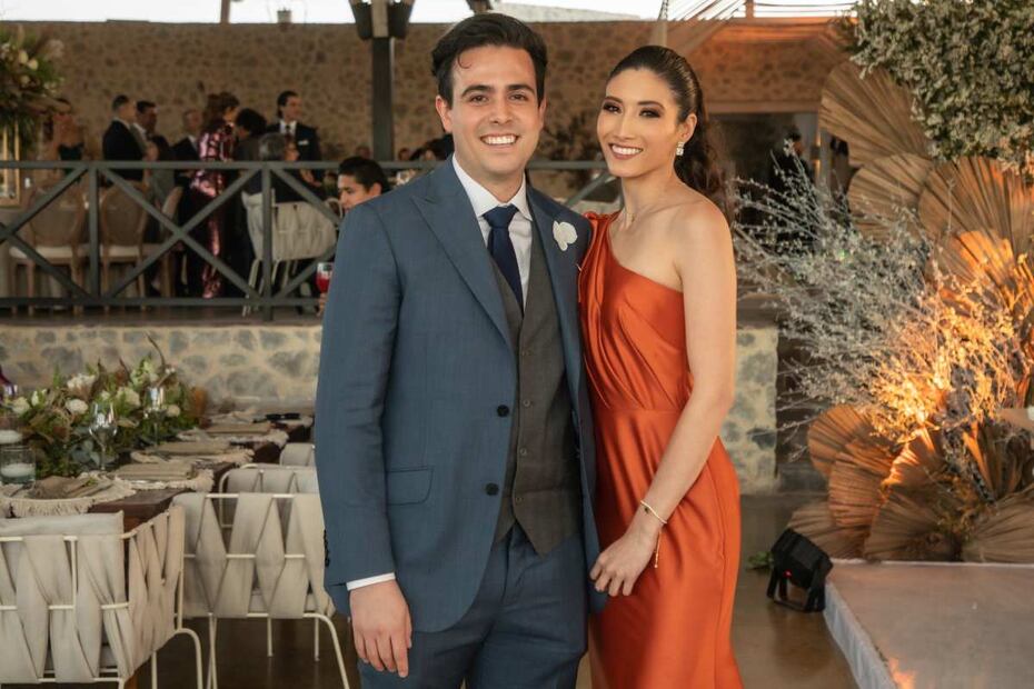 Aída y Jorge se casan en el “Pueblo Mágico” de Parras de la Fuente, Coahuila.