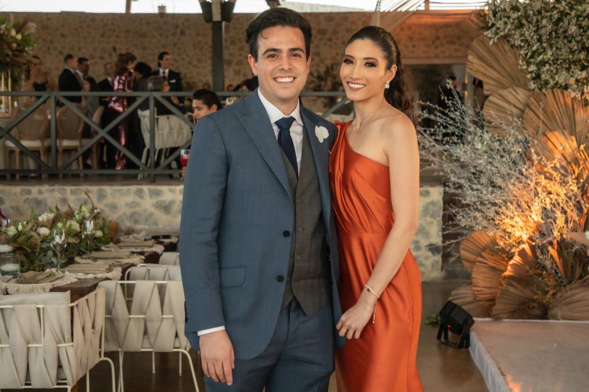 Aída y Jorge se casan en el “Pueblo Mágico” de Parras de la Fuente, Coahuila.