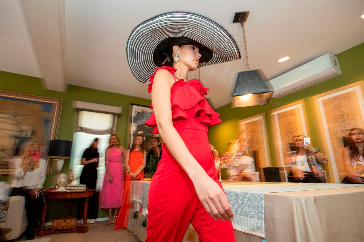 En pasarela. (Foto: Leonardo Gómez)