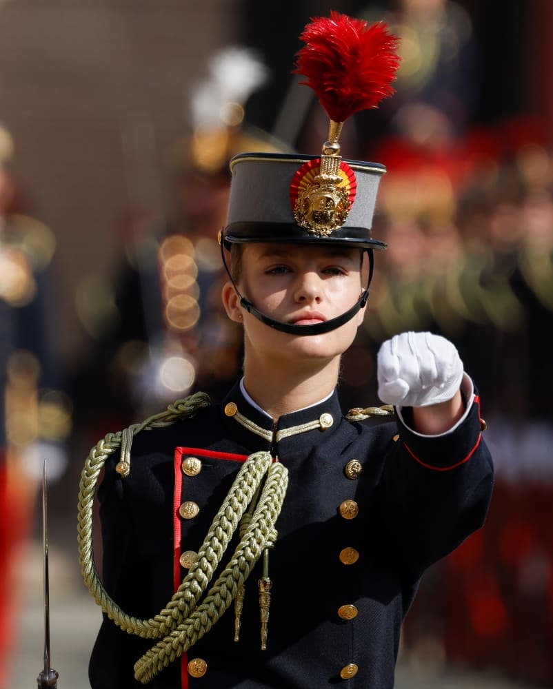La princesa Leonor en su ceremonia de jura de bandera en la Academia General Militar de Zaragoza / AP