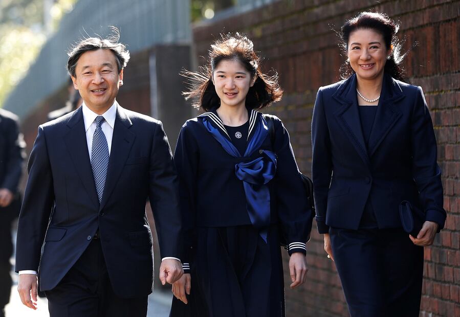 En Japón se abre la posibilidad de que las mujeres asciendan al trono