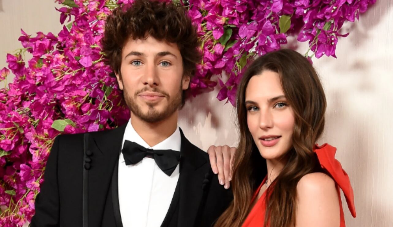 Oscar 2024: Juanpa Zurita y Macarena Achaga lucen su amor en red carpet