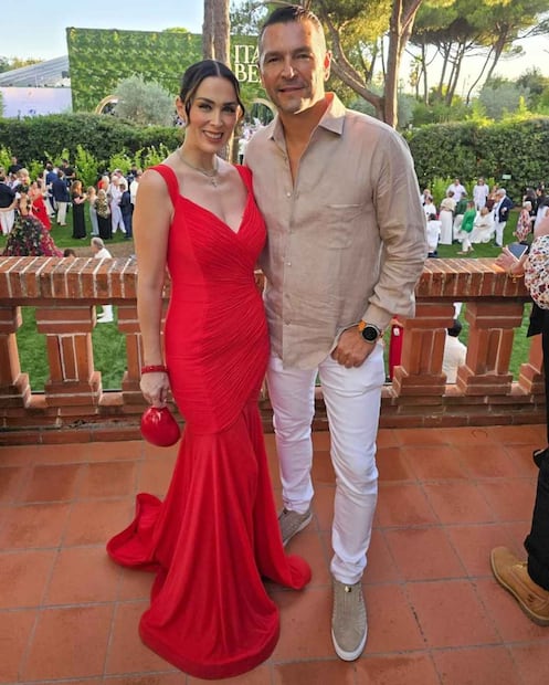 Jacky Bracamontes y su esposo Martín Fuentes / Foto: Instagram