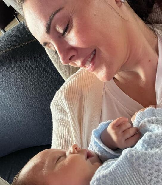 Natalia Esperón y su nieto José María / Instagram: @nataliaesperonmx