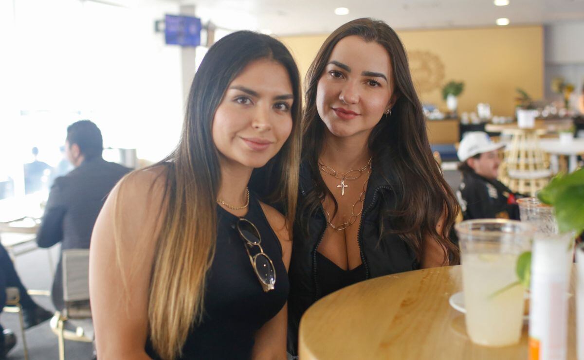 Samantha Robles y Paula Gaytán / Foto: Esteban Torreblanca