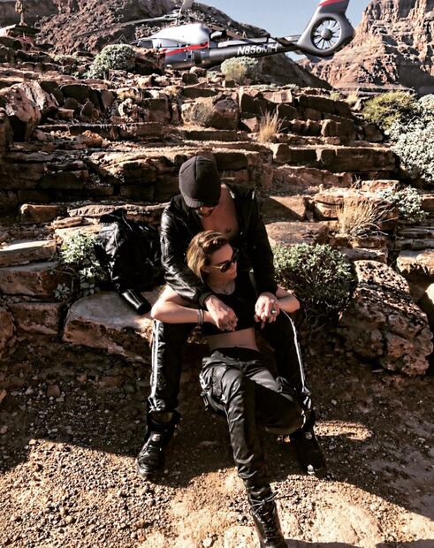 VIDEO: Criss Angel baila “Sapito” con Belinda