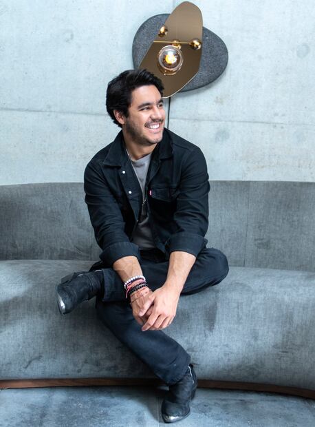 Eduardo Capetillo Gaytán para CLASE - Locación: Maison México Roma / Foto: Angélica Chema