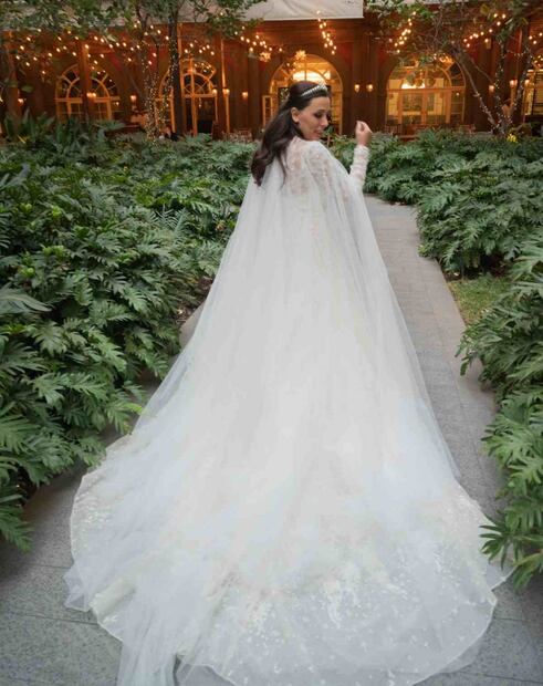 Hanna Jaff  y sus espléndidos vestidos de novia