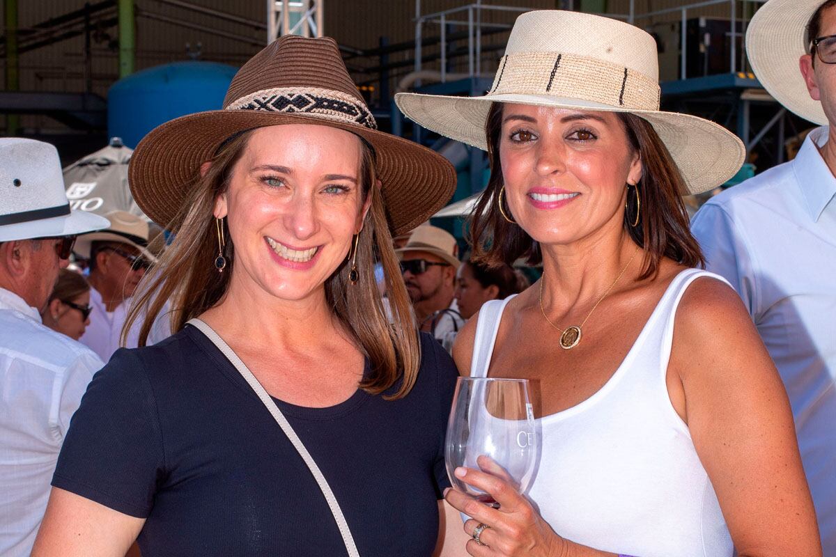 Rocío de la Fuente y Natasha Allos. (Foto: Edgar Silva Fuentes S.)