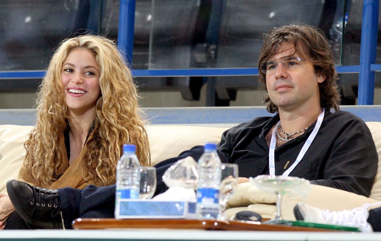 Shakira y Antonio de la Rúa durante un torneo de tenis en Abu Dhabi en 2009 / Foto: EFE
