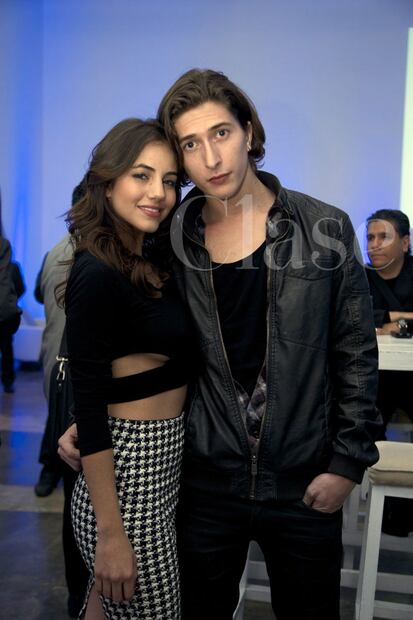 El guapo novio de Ela Velden 