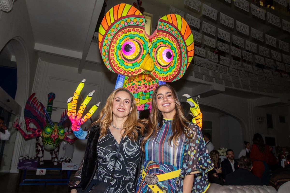 Alebrijes iluminan la noche en el MAP