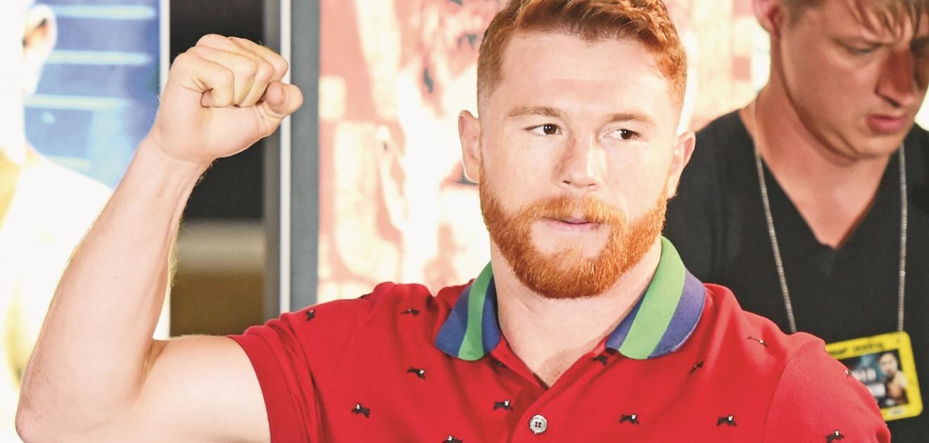 <p>El boxeador también envió mensajes de apoyo junto a su firma en las cajas de víveres <strong>(Foto: Archivo El Universal)</strong></p>
