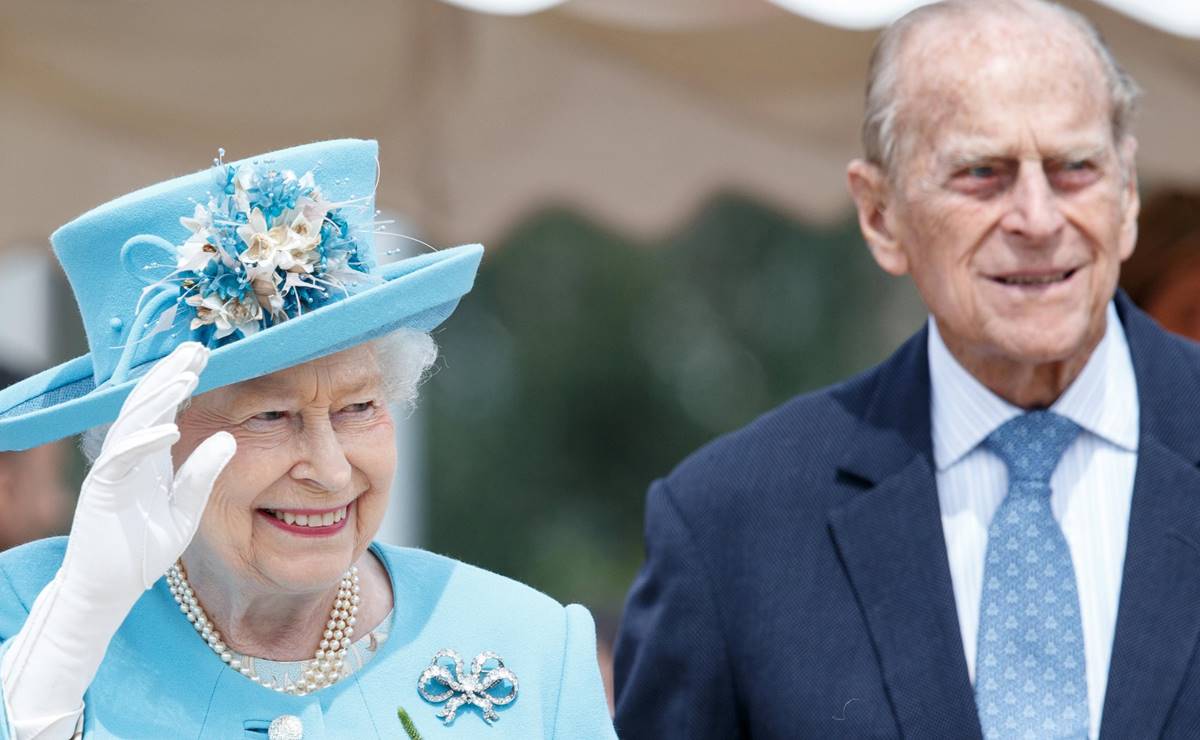 Hospitalizan al duque de Edimburgo, esposo de la reina Isabel II