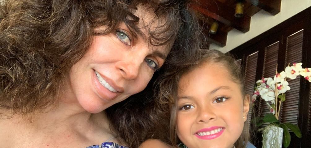 Montserrat Oliver asegura que Verónica Castro "ya no era nadie" cuando ocurrió el escándalo con Yolanda Andrade 