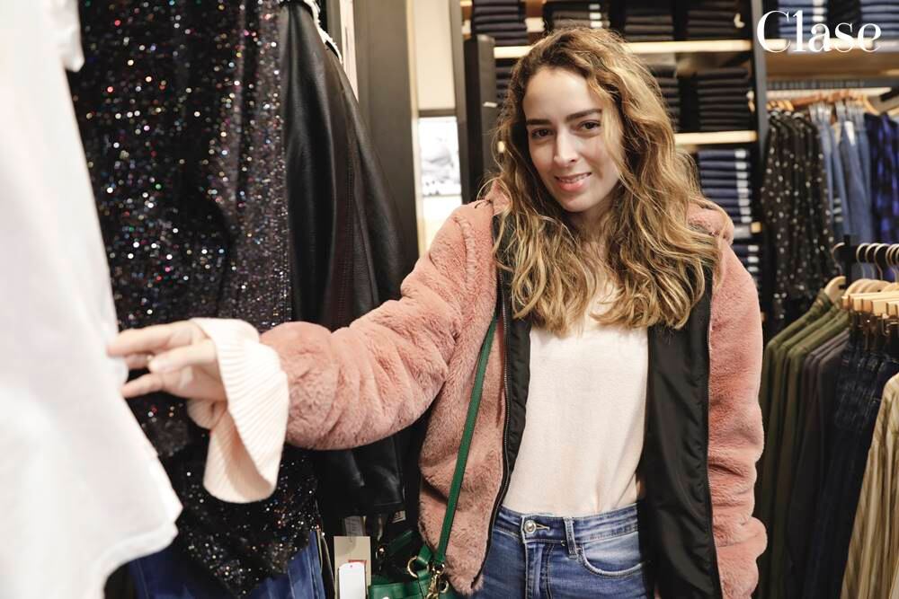  Lorenza Lazo en la apertura de la nueva tienda de Levi’s en Antara Fashion Hall