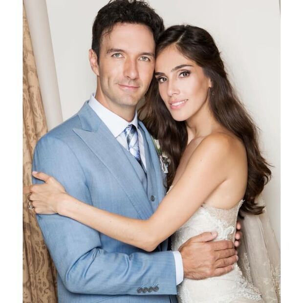 Sandra Echeverría y Leonardo de Lozanne en su boda / Foto: Instagram