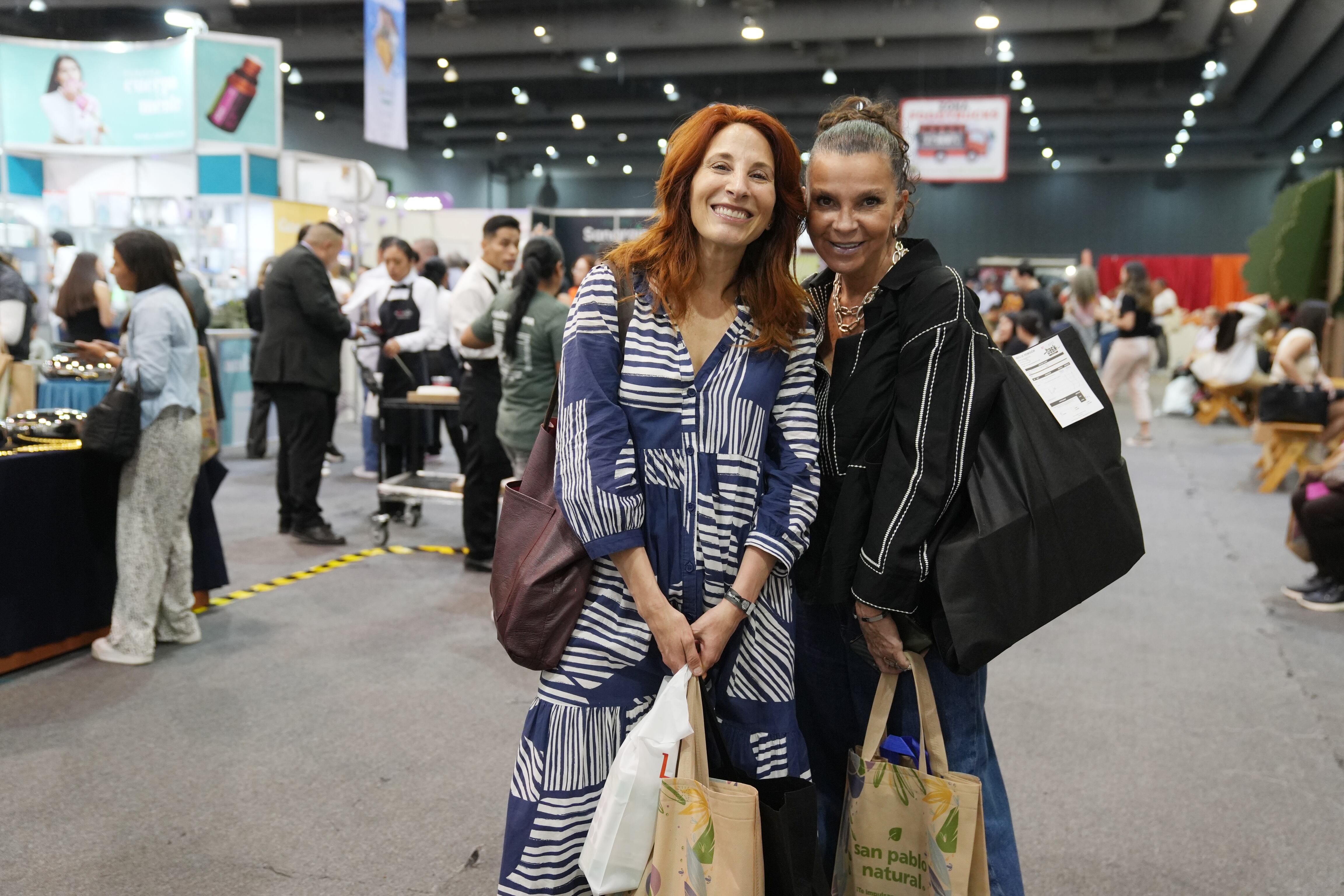Mónica Huarte y Mariana Garza. (Foto: Leonardo Gómez)