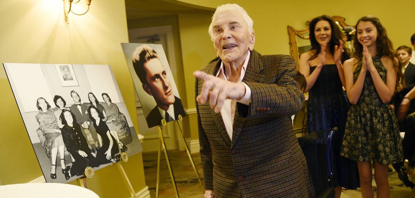 Kirk Douglas heredó la mayor parte de su fortuna a causas benéficas 