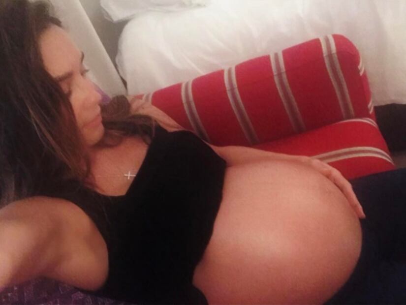 Anahí presume su pancita de embarazo a días de dar a luz 