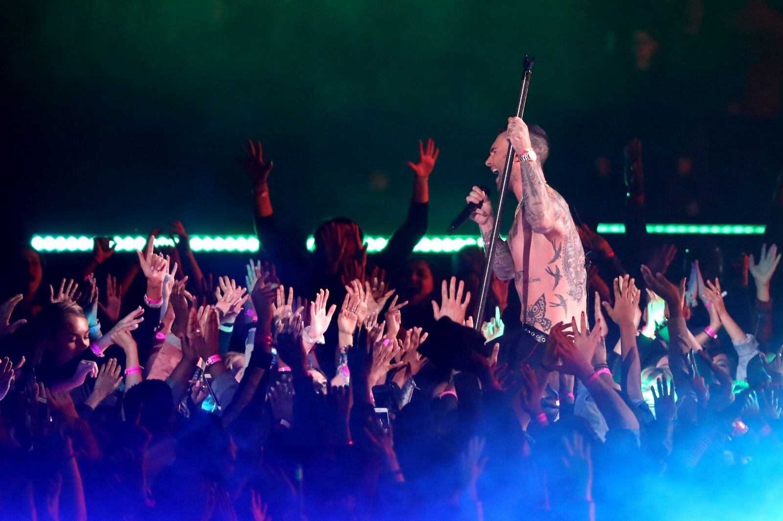 Maroon 5 encendió el medio tiempo del Super Bowl LIII 