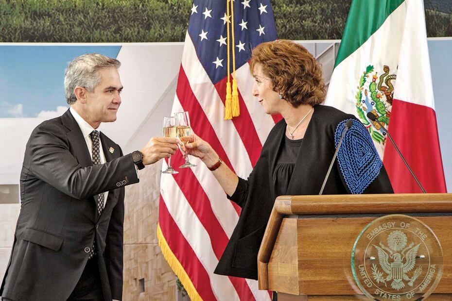 Roberta Jacobson, ex embajadora de Estados Unidos, habla de su retiro 