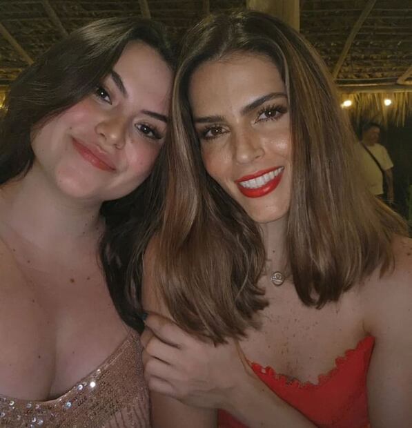Claudia Álvarez con Alexandra Rovzar / Instagram